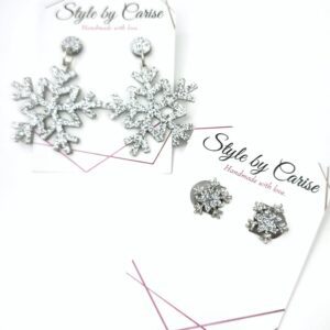 Snowflake earrings (mommy and me) Perfect for Frozen parties!